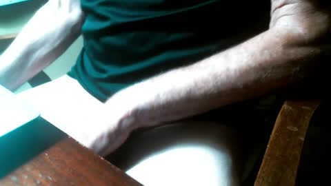 Snapshot of swizzle__stick chatting on July 4, 2026, 9:48 am will jeffers online show from July 4, 2026, 9:48 am