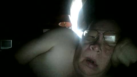 Snapshot of swm769 chatting on June 27, 2026, 12:22 pm swm online show from June 27, 2026, 12:22 pm