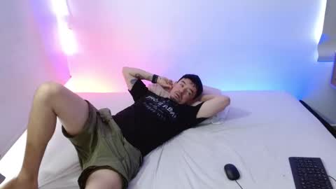 Snapshot of swweet777 chatting on October 10, 2025, 8:52 pm swweet777 online show from October 10, 2025, 8:52 pm