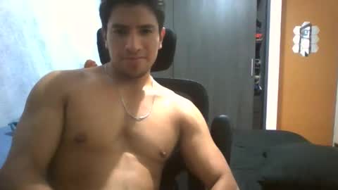 Snapshot of sxgx_nm chatting on April 4, 2026, 6:33 am sxgx_nm online show from April 4, 2026, 6:33 am