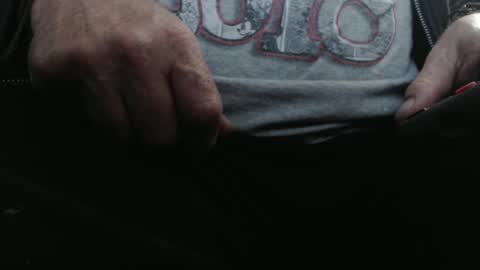 sxulx2c online show from January 2, 2025, 9:43 am