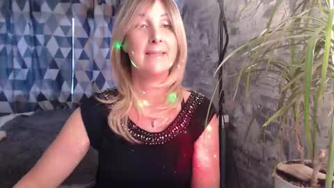 Sylvia online show from February 11, 2026, 7:57 am