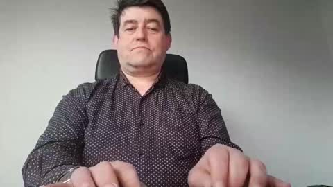 Snapshot of sympa_trique chatting on February 14, 2025, 4:52 pm sympa_trique online show from February 14, 2025, 4:52 pm