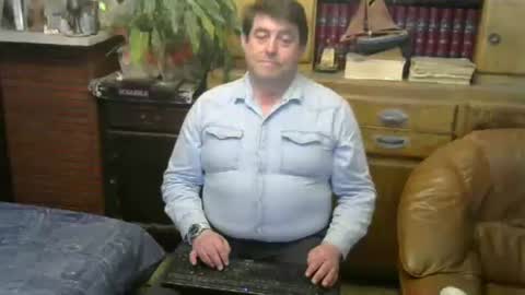 Snapshot of sympa_trique chatting on March 11, 2025, 5:46 pm sympa_trique online show from March 11, 2025, 5:46 pm
