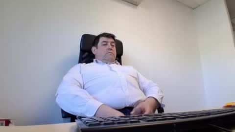 sympa_trique online show from April 23, 2026, 8:57 am