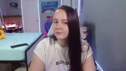 Snapshot of syndica chatting on June 22, 2026, 4:26 pm Jennah online show from June 22, 2026, 4:26 pm