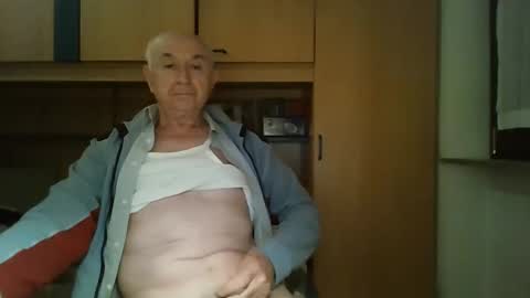 t5519t online show from October 4, 2025, 2:09 am