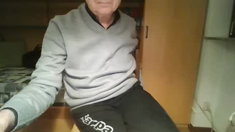 t5519t online show from October 26, 2025, 6:47 pm