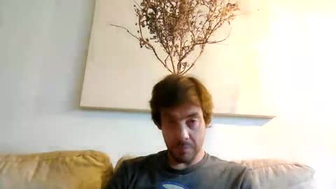 Snapshot of t_fuenzalida chatting on January 14, 2026, 3:34 am t_fuenzalida online show from January 14, 2026, 3:34 am