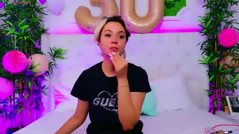 Arianna online show from September 11, 2025, 12:05 pm