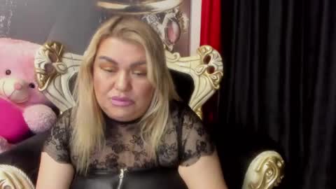 Snapshot of tabithachristal chatting on April 26, 2026, 10:51 pm Mistress Tabitha online show from April 26, 2026, 10:51 pm