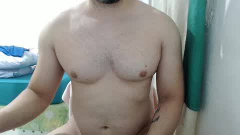 Snapshot of tabooff chatting on April 26, 2026, 9:45 pm Baco online show from April 26, 2026, 9:45 pm