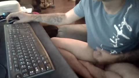 Snapshot of taco42067 chatting on July 16, 2026, 5:02 am taco42067 online show from July 16, 2026, 5:02 am