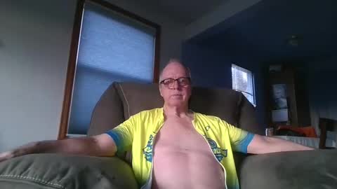 tacrunner66_ online show from February 27, 2025, 1:27 am