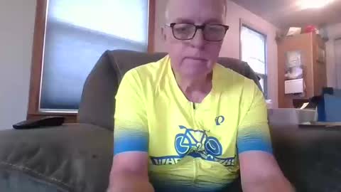 tacrunner66_ online show from October 10, 2025, 5:56 pm