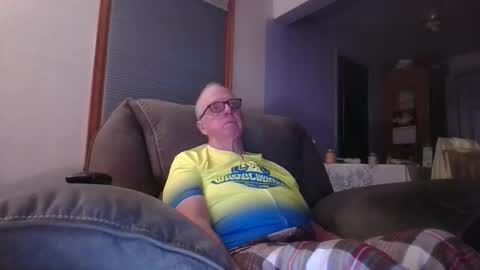 tacrunner66_ online show from November 2, 2025, 3:09 am