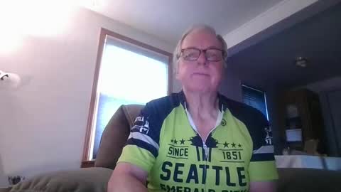 tacrunner66_ online show from May 8, 2026, 1:49 pm