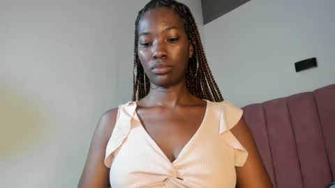 Tahira online show from April 7, 2026, 7:58 pm