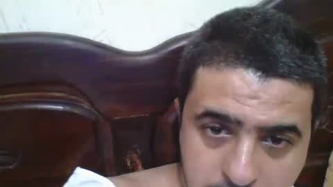 tahtouhafakroune12 online show from August 7, 2026, 6:43 pm