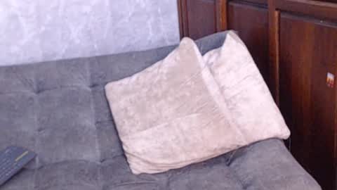 Tairon Tucke online show from February 2, 2025, 12:09 am