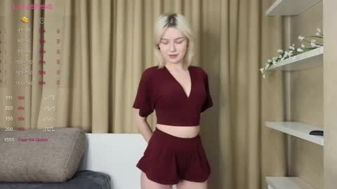 Snapshot of taitatkins chatting on February 18, 2025, 6:47 pm Emily online show from February 18, 2025, 6:47 pm