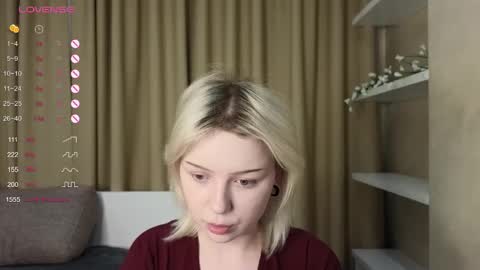 Snapshot of taitatkins chatting on February 18, 2025, 10:03 pm Emily online show from February 18, 2025, 10:03 pm