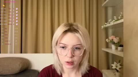 Snapshot of taitatkins chatting on March 4, 2025, 9:11 pm Emily online show from March 4, 2025, 9:11 pm