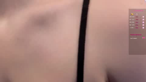 Snapshot of taitatkins chatting on March 5, 2025, 11:28 am Emily online show from March 5, 2025, 11:28 am