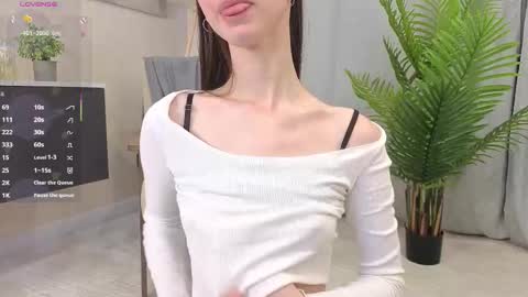 Snapshot of taitechubb chatting on January 18, 2026, 4:27 am taitechubb online show from January 18, 2026, 4:27 am