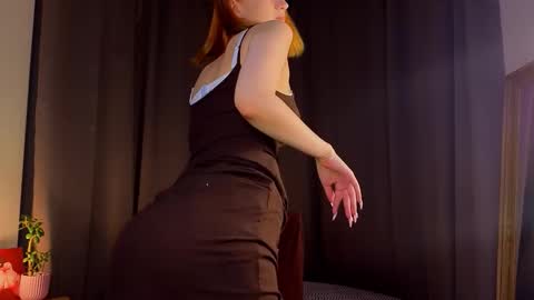 im Lally online show from September 28, 2025, 2:39 am