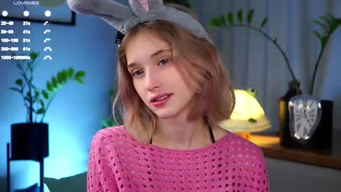 Mia online show from February 18, 2025, 2:16 am