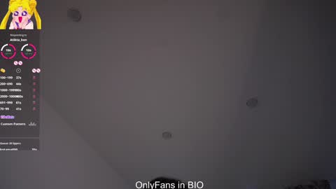 Mia online show from February 15, 2026, 7:51 am