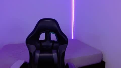 Snapshot of takeru___ chatting on September 12, 2025, 8:03 am takeru___ online show from September 12, 2025, 8:03 am