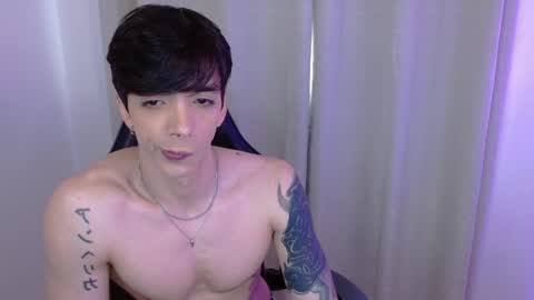 Snapshot of takeru___ chatting on October 30, 2025, 5:35 pm takeru___ online show from October 30, 2025, 5:35 pm