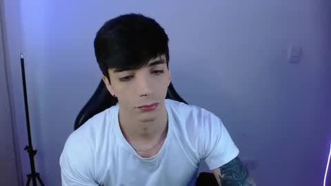 Snapshot of takeru___ chatting on February 16, 2026, 4:14 pm takeru___ online show from February 16, 2026, 4:14 pm