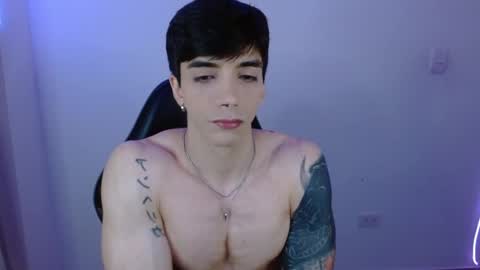 Snapshot of takeru___ chatting on February 21, 2026, 8:37 am takeru___ online show from February 21, 2026, 8:37 am