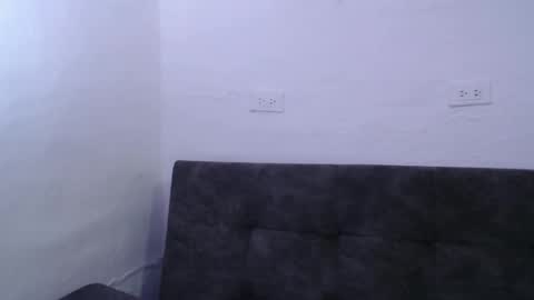 Snapshot of talhi_ chatting on November 11, 2025, 7:19 am talhi_ online show from November 11, 2025, 7:19 am