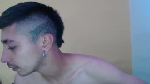 Snapshot of talhi_ chatting on November 22, 2025, 2:32 am talhi_ online show from November 22, 2025, 2:32 am