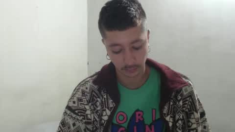 Snapshot of talhi_ chatting on December 2, 2025, 8:52 am talhi_ online show from December 2, 2025, 8:52 am