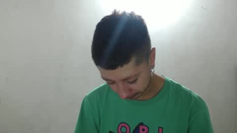 Snapshot of talhi_ chatting on December 2, 2025, 9:10 pm talhi_ online show from December 2, 2025, 9:10 pm