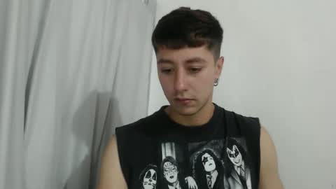 Snapshot of talhi_ chatting on January 10, 2026, 2:24 am talhi_ online show from January 10, 2026, 2:24 am