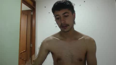 Snapshot of talhi_ chatting on April 14, 2026, 9:43 pm talhi_ online show from April 14, 2026, 9:43 pm