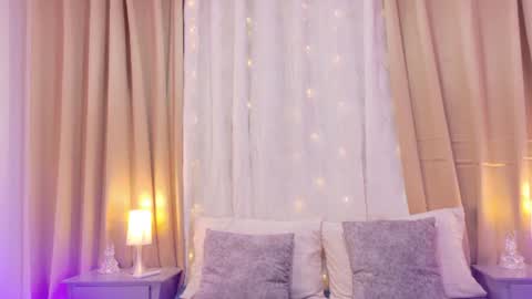 Snapshot of talianavega chatting on June 15, 2026, 1:13 pm tali online show from June 15, 2026, 1:13 pm
