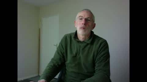 Snapshot of taliesin4321 chatting on December 31, 2024, 6:46 pm Jack Pierrot online show from December 31, 2024, 6:46 pm