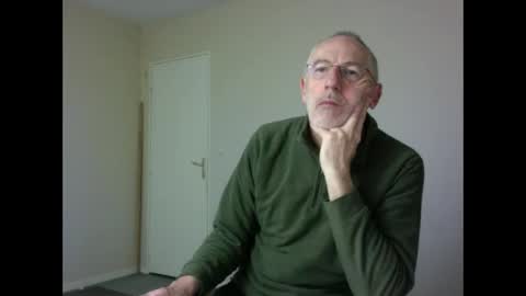 Snapshot of taliesin4321 chatting on January 1, 2025, 6:26 am Jack Pierrot online show from January 1, 2025, 6:26 am