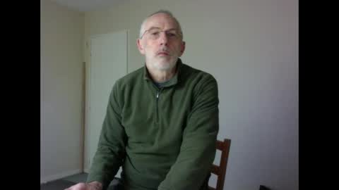 Snapshot of taliesin4321 chatting on January 4, 2025, 3:49 pm Jack Pierrot online show from January 4, 2025, 3:49 pm