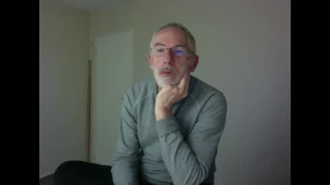 Snapshot of taliesin4321 chatting on January 19, 2025, 8:41 pm Jack Pierrot online show from January 19, 2025, 8:41 pm