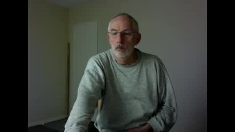 Snapshot of taliesin4321 chatting on February 23, 2025, 8:33 pm Jack Pierrot online show from February 23, 2025, 8:33 pm