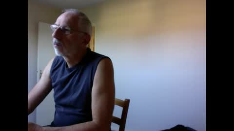 Snapshot of taliesin4321 chatting on September 9, 2025, 6:57 am Jack Pierrot online show from September 9, 2025, 6:57 am