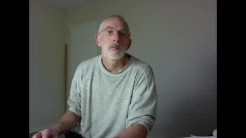 Snapshot of taliesin4321 chatting on October 7, 2025, 5:54 pm Jack Pierrot online show from October 7, 2025, 5:54 pm